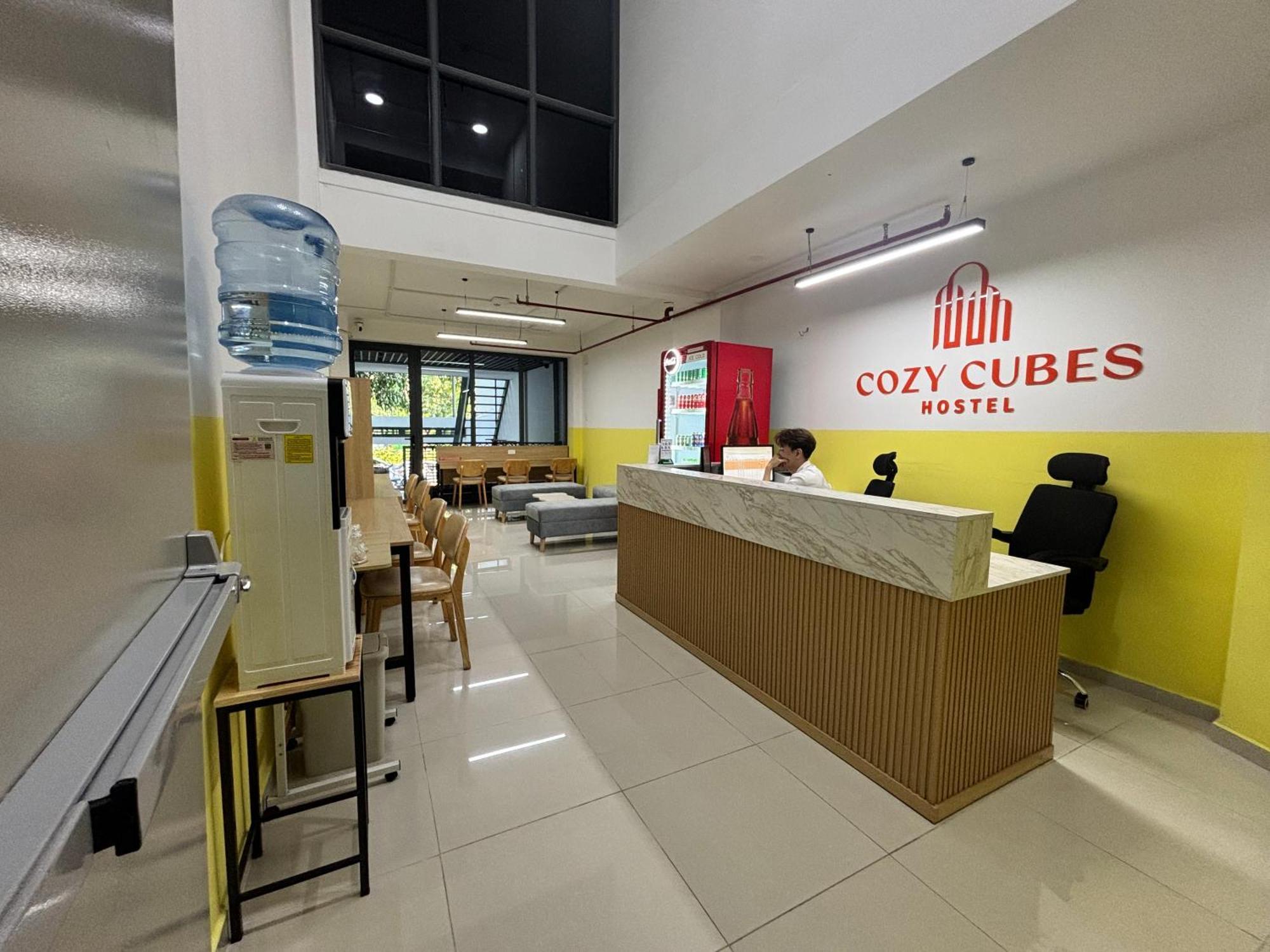 Cozy Cubes Hotel Ho Chi Minh City Exterior photo