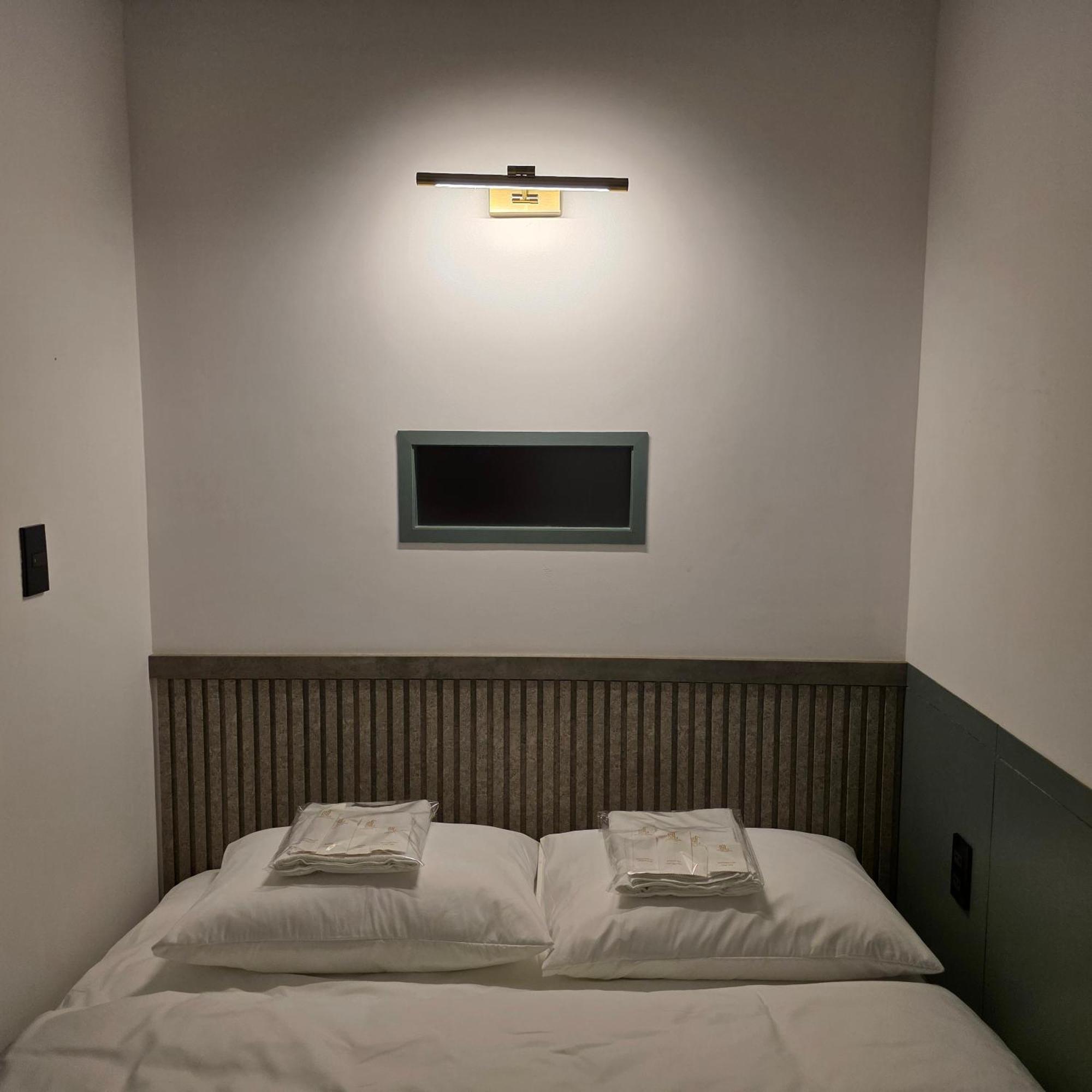 Cozy Cubes Hotel Ho Chi Minh City Exterior photo
