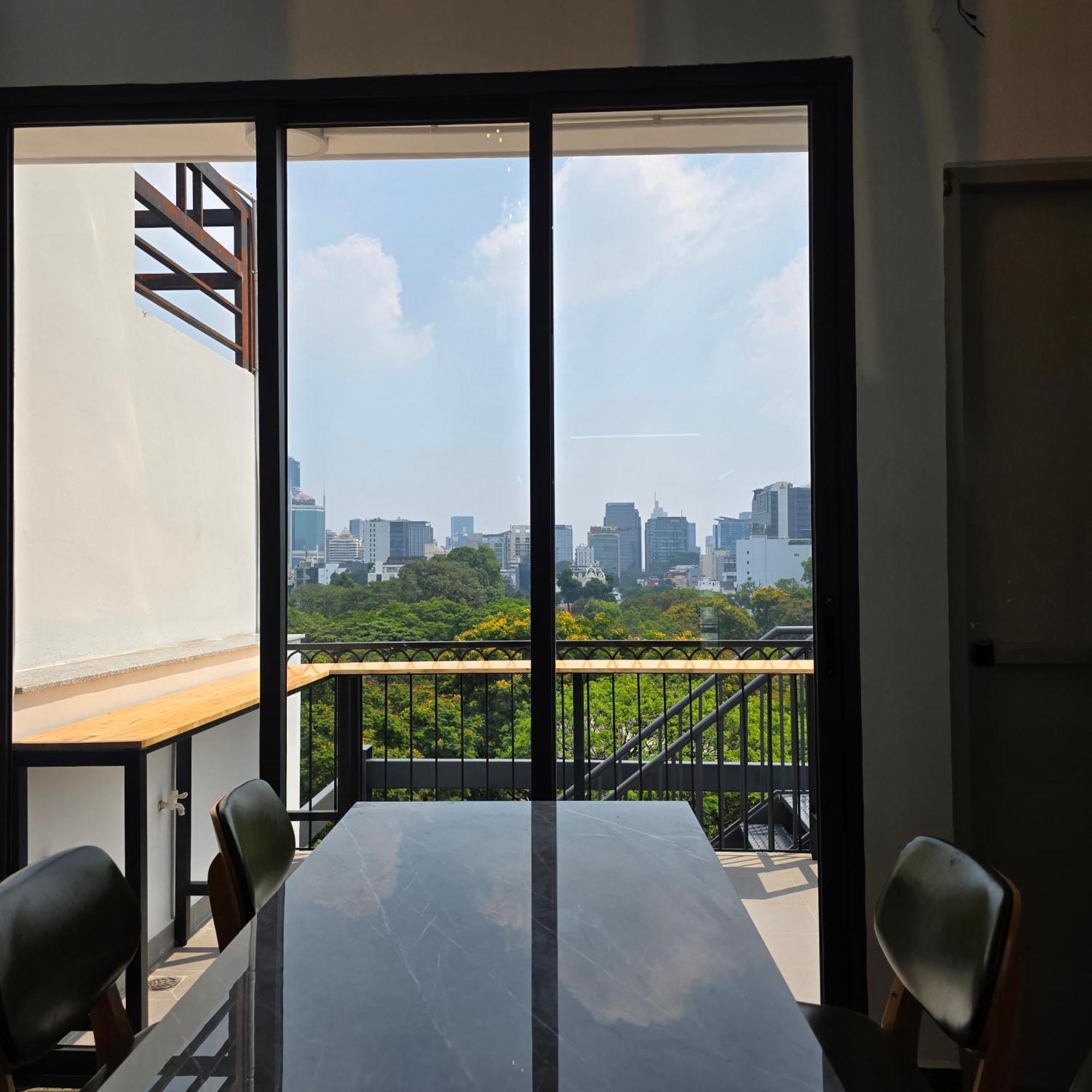 Cozy Cubes Hotel Ho Chi Minh City Exterior photo